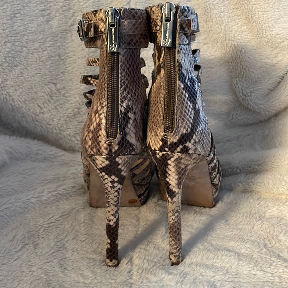 Jessica Simpson heels - Picture 2 of 7